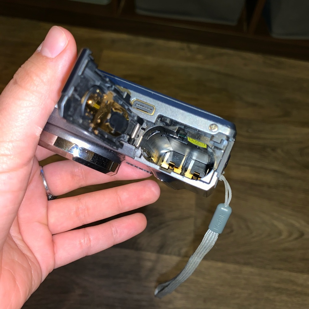 Camera - Picture 4 of 4